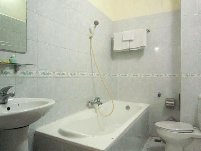 Ha Trang Hotel Хошимин Экстерьер фото