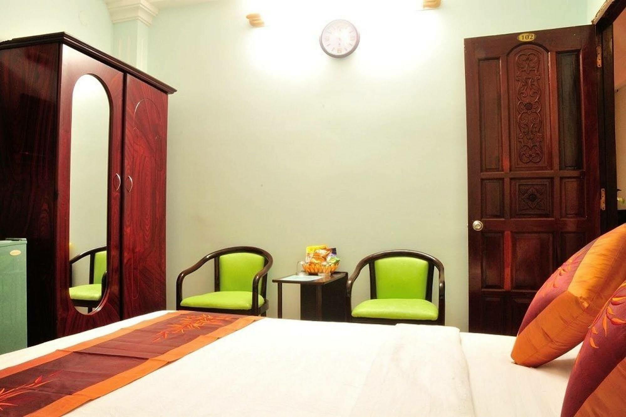 Ha Trang Hotel Хошимин Экстерьер фото