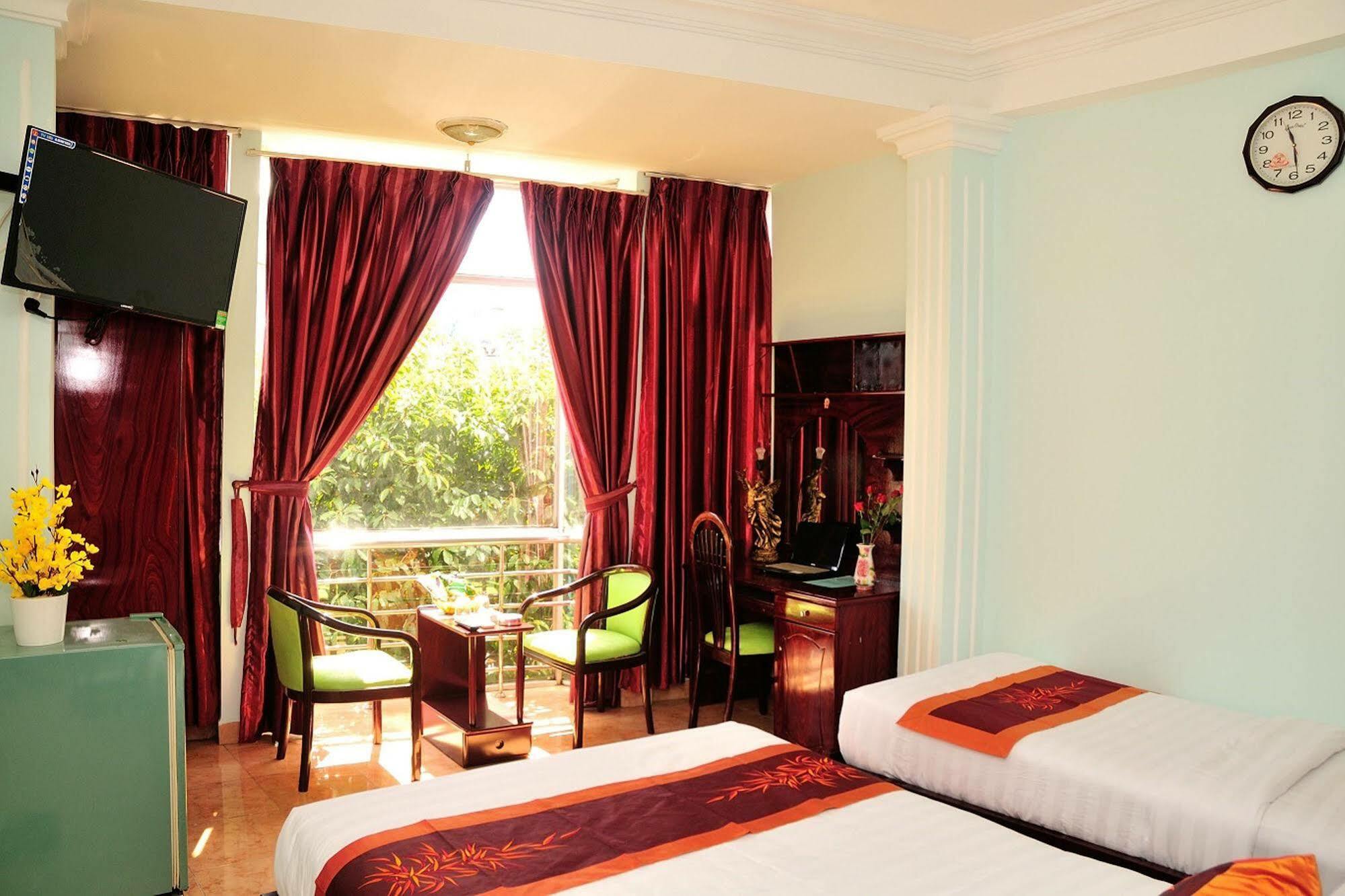 Ha Trang Hotel Хошимин Экстерьер фото